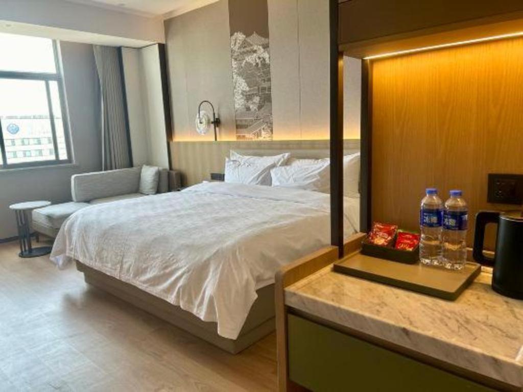 Zhangjiagang Jiangnan Garden Hotel Bagian luar foto